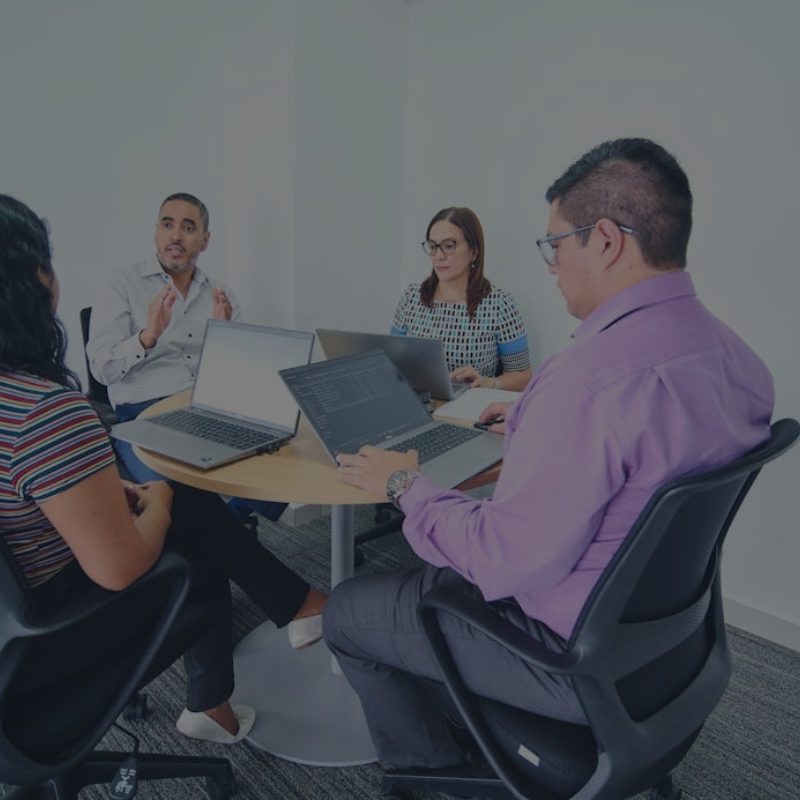 reclamación de prestaciones de ley